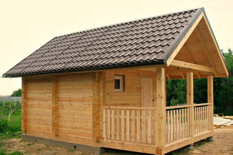 Проекты бани с комнатой отдыха и террасой